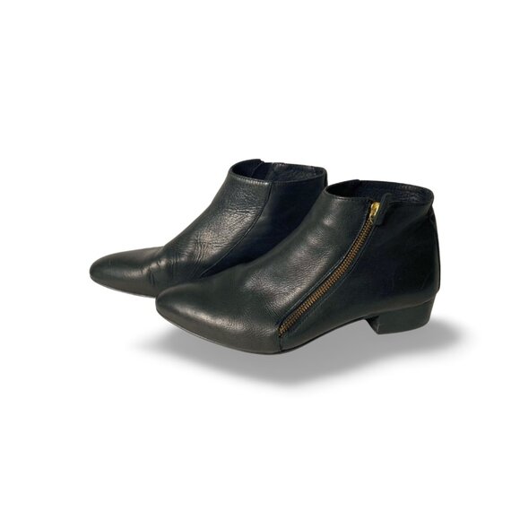 Kurt Geiger London Sally Low Heel Ankle Boots - Picture 1 of 5